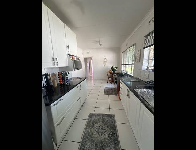3 BEDROOM HOUSE FOR SALE IN BRACKENDOWNS